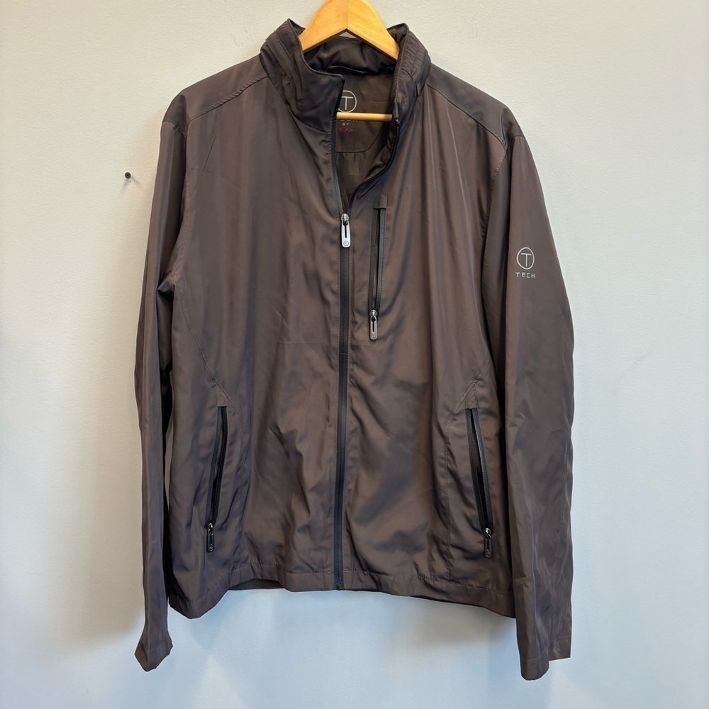 Tumi Tech Large Men's Jacket Brown Zip Pockets